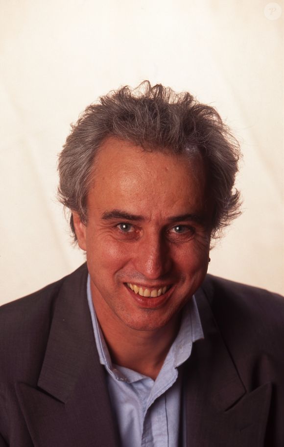 Par ailleurs, Christian Spitz pointe une autre idée reçue : celle que les enfants ne parviendraient pas à dormir s'ils mangent du sucre après une certaine heure.

Archives - Portrait de Christian Spitz
JLPPA / Bestimage