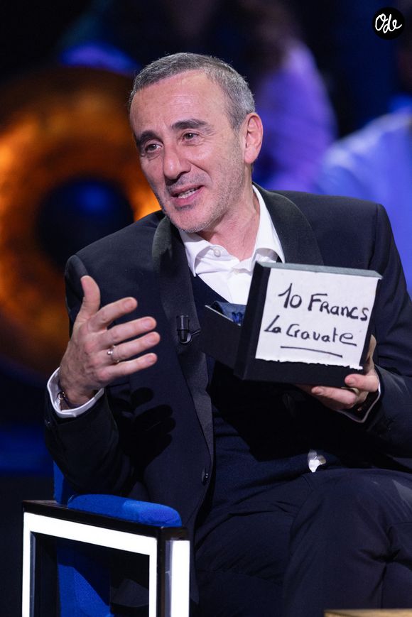 Elie Semoun lors de l'enregistrement de l'émission "La Boîte à secrets", présentée par F.Bollaert et diffusée le 23 janvier sur France 3, dans les studios du Lendit à Saint-Denis, France, le 16 décembre 2025.

© Cyril Moreau/Bestimage