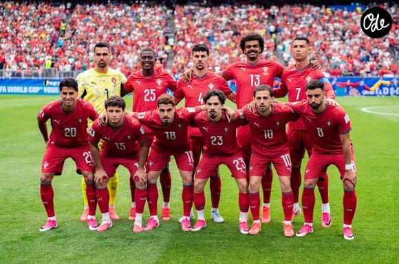 Ce mercredi, le Portugal a fait ses premiers pas dans la Coupe du monde 2026, mais n'a pas brillé face à la République démocratique du Congo, décrochant seulement le nul.

Coupe du monde de football de la FIFA 2026, Groupe K, Match 1, Portugal - RD Congo, 17 juin 2026 au NRG Stadium de Houston, au Texas. Photo d'équipe : Cristiano Ronaldo, Renato Veiga, Tomás Araújo, Vitinha, Diogo Costa, João Cancelo, João Neves, Pedro Neto, Vitinha, Bernardo Silva, Bruno Fernandes. Coupe du monde de football de la FIFA 2026, Groupe K, match n° 1, Portugal - RD Congo, 17 juin 2026, au NRG Stadium de Houston, au Texas. Photo de l'équipe