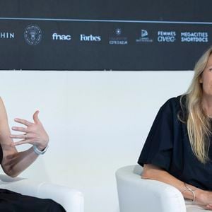 Alexandra Cousteau et Estelle Lefébure à Cannes le 23 mai 2025.
Photo par Olivier Borde / Bestimage