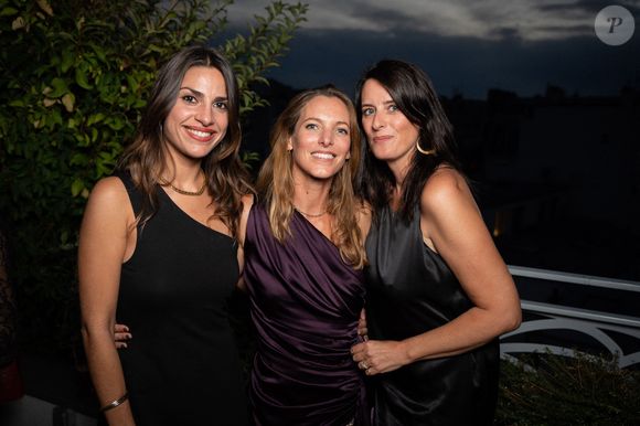 Roxane Turmel, Elodie Varlet, Anne Décis  - Personnalités lors du dîner de lancement du sac LOUMI par la maison Floriane Studio, à l'occasion de la fashion week de Paris. Le 27 septembre 2023