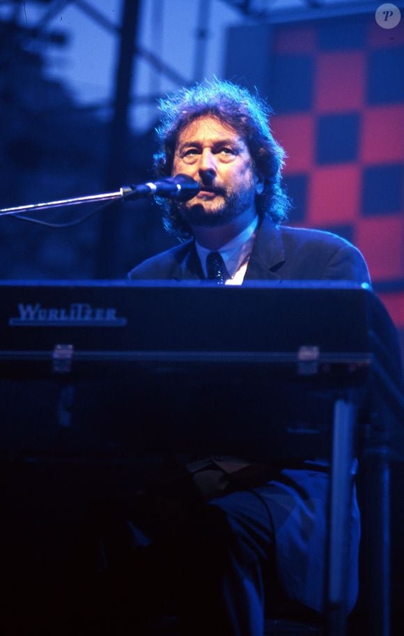 Ce jour-là Rick Davies a rendu son dernier souffle à l'âge de 81 ans

Archives - Le groupe Supertramp en 1997 
© JLPPA / Bestimage