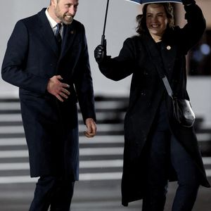 Indiquant au "New York Post" qu'ils avaient eu "une excellente conversation", qu'il était un "bel homme" et qu'il faisait "un travail formidable" 

Le prince William, prince de Galles, - Arrivées à la cérémonie de réouverture de la cathédrale Notre-Dame de Paris, le 7 décembre 2024. Joyau de l’art gothique, lieu de culte et de culture, symbole universel de la France et de son histoire, la cathédrale de Notre-Dame de Paris rouvre ses portes les 7 et 8 décembre, cinq ans après le terrible incendie qui l’avait ravagée le 15 avril 2019. 
© Agence / Bestimage