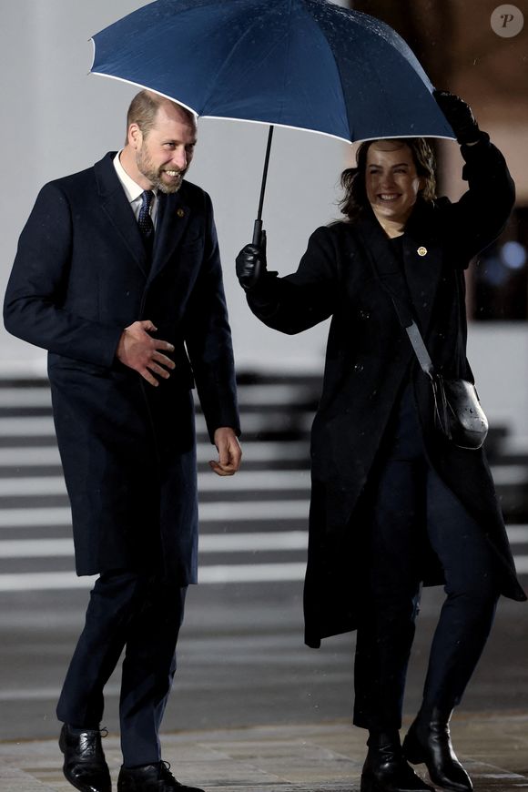 Indiquant au "New York Post" qu'ils avaient eu "une excellente conversation", qu'il était un "bel homme" et qu'il faisait "un travail formidable" 

Le prince William, prince de Galles, - Arrivées à la cérémonie de réouverture de la cathédrale Notre-Dame de Paris, le 7 décembre 2024. Joyau de l’art gothique, lieu de culte et de culture, symbole universel de la France et de son histoire, la cathédrale de Notre-Dame de Paris rouvre ses portes les 7 et 8 décembre, cinq ans après le terrible incendie qui l’avait ravagée le 15 avril 2019. 
© Agence / Bestimage