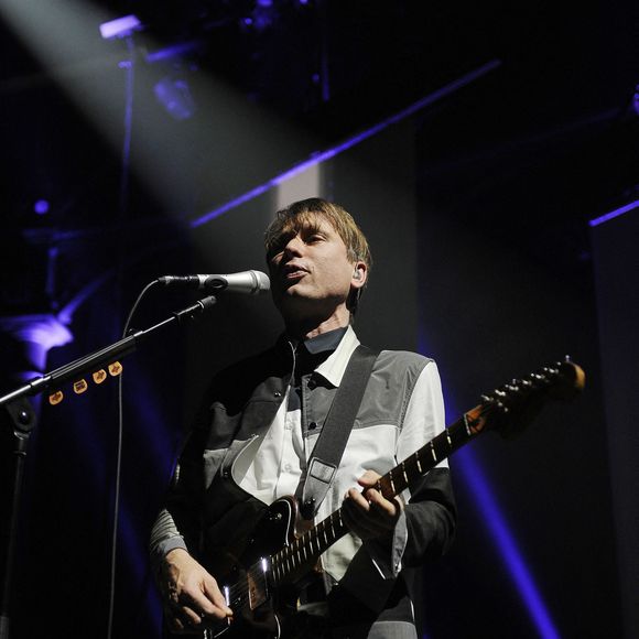 Alex Kapranos de Franz Ferdinand se produit au Camden Roundhouse à Londres. Londres, Royaume-Uni - vendredi 14 mars 2014. Photographie : © Awais