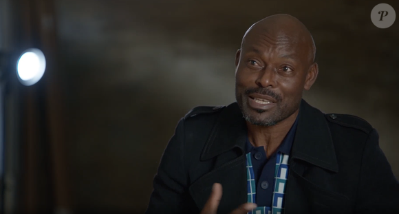 L’acteur haïtien confie avoir rapidement senti que “quelque chose n’allait pas” chez la star hollywoodienne.

Jimmy Jean-Louis - Capture d'écran documentaire "Bruce Willis : les secrets d’une icône" diffusé mercredi 25 février 2026 sur W9
