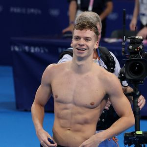 Il a récemment collaboré avec le célèbre duo électronique "The Blaze". Et cela lui a visiblement donné des idées pour la suite...

Léon Marchand devient champion Olympique sur 200 m 4 nages lors des Jeux Olympiques de Paris 2024 à Paris La Defense Arena à Nanterre le 2 Aout 2024. 

© Dominique Jacovides-Pierre Perusseau/Bestimage