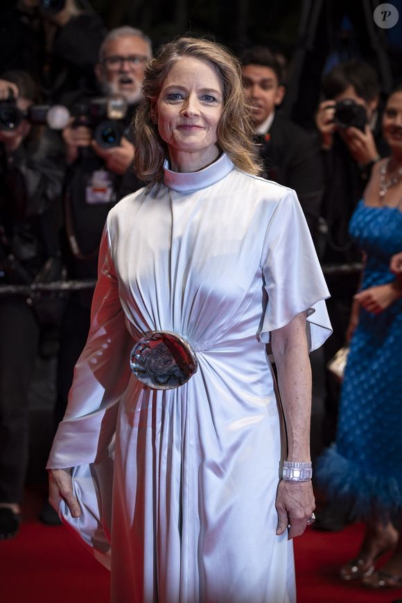 Jodie Foster - Descente des marches du film « Vie privée » lors du 78ème Festival International du Film de Cannes, au Palais des Festivals à Cannes. Le 20 mai 2025
© Jacovides-Moreau / Bestimage