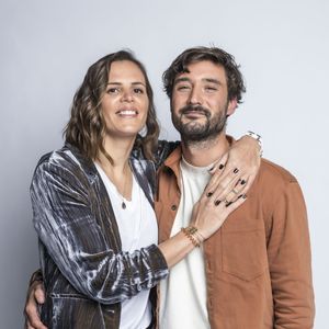 Exclusif - Jeremy Frerot et sa femme Laure Manaudou - Backstage - Enregistrement de l'émission "La Chanson secrète 11" à Paris, diffusée le 24 juin sur TF1. Le 15 janvier 2022
© Cyril Moreau / Bestimage