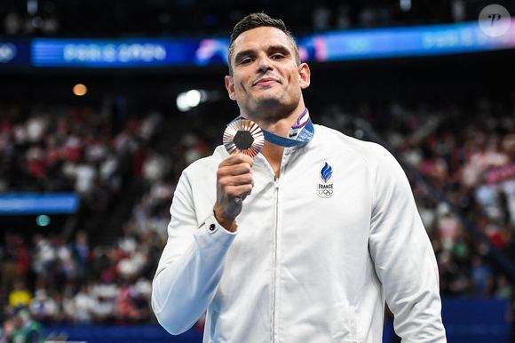 MANAUDOU Florent de France célèbre avec sa médaille de bronze lors de la natation, finale du 50m nage libre hommes, Jeux Olympiques Paris 2024 le 02 août 2024 à Paris La Defense Arena à Nanterre, France - Photo Matthieu Mirville / DPPI Media / Panoramic