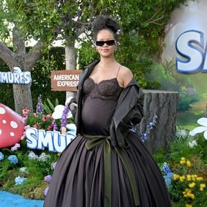 Le 13 juillet 2025, Rihanna a assisté à la première à Los Angeles du film “Les Schtroumpfs” produit par Paramount Pictures, aux studios Paramount à Los Angeles, Californie (réf. : 250713A1). GOFF INF / BESTIMAGE