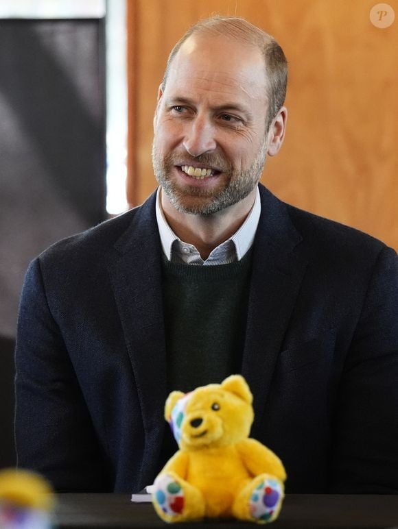 Le Prince de Galles participe à une table ronde lors d'une visite du programme We Move FWD de BBC Children In Need à l'Ubele Initiative dans le Wolves Lane Centre, au nord de Londres. We Move FWD est un engagement décennal de BBC Children in Need, mis en œuvre en collaboration avec BBC Radio 1Xtra, pour créer des opportunités pour les enfants et les jeunes Noirs à travers le Royaume-Uni. Date de la photo : mercredi 28 janvier 2026.  

Photo : Aaron Chown / PA Photos / Bestimage