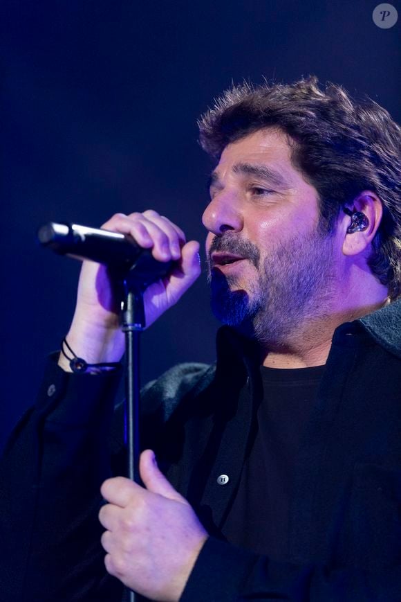 Dans l’émission 1h avec… sur RFM, il confie : "Je suis en train de démarcher pour représenter l’Arménie directement au grand concours de l’Eurovision."

Exclusif - Patrick Fiori sur la scène du concert solidaire pour les enfants de la guerre "Ensemble à l'Olympia" à Paris présenté par EliseCare le 10 février 2025.
© Jack Tribeca / Pierre Perusseau / Bestimage
