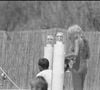 Gunter Sachs et Brigitte Bartot en 1967 à Saint-Tropez. (DANIEL ANGELI / BESTIMAGE).