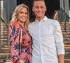 Le coureur cycliste Mathieu van der Poel et sa compagne Roxane Bertels attendent leur premier enfant.

Mathieu van der Poel et Roxanne Berthels.