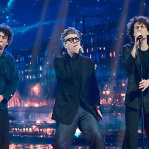 Exclusif - Marc Lavoine et TerreNoire lors de l’enregistrement de l’émission “Les stars s’unissent pour le Sidaction” au théâtre Marigny à Paris, France, le 11 mars 2025. L’émission sera diffusée en prime le 22 mars sur France 2. © Guirec-Moreau/ Bestimage