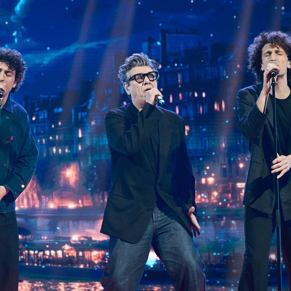 Exclusif - Marc Lavoine et TerreNoire lors de l’enregistrement de l’émission “Les stars s’unissent pour le Sidaction” au théâtre Marigny à Paris, France, le 11 mars 2025. L’émission sera diffusée en prime le 22 mars sur France 2. © Guirec-Moreau/ Bestimage