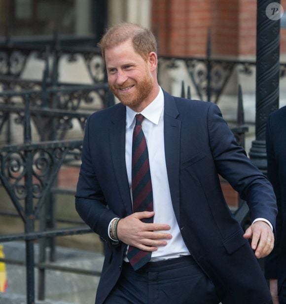 Le prince Harry, duc de Sussex à l'issue du 2ème jour de son appel de la décision de la Haute Cour à propos de son droit à des gardes du corps armés payés par le contribuable, le 9 avril 2025. Zuma Press / Bestimage