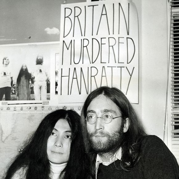 John Lennon et Yoko Ono - Archives sur le groupe de rock Britannique "The Beatles" décembre 1969