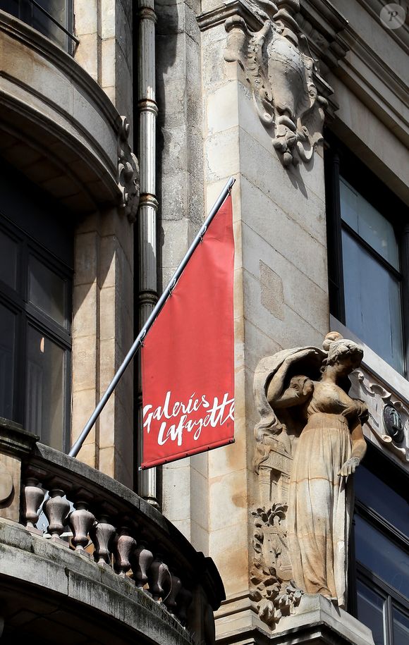 Illustration du magasin Les Galeries Lafayette, rue Sainte-Catherine, à Bordeaux. Le 20 mars 2024
© Patrick Bernard / Bestimage