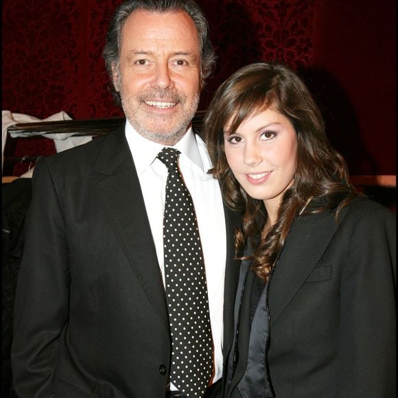 Michel Leeb et sa fille Fanny au Théâtre de Paris pour la soirée La vie en rire le 28 novembre 2005 © Olivier Borde Bestimage