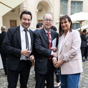 Laurent Gerra - Le chef français multi étoile, Guy Savoy, vient d'être officiellement installé comme membre de l'Académie des Beaux-Arts. 

© Julien Sarkissian/Bestimage