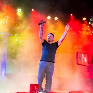 Exclusif - Philippe Lellouche - P.Lellouche a joué son spectacle "Stand Alone" au théâtre de Verdure du 41ème Festival de Ramatuelle, le 8 août 2025. 
© Cyril Bruneau / Bestimage