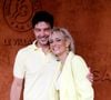Leur complicité a une nouvelle fois touché les internautes, qui ont été nombreux à saluer cette belle déclaration d’amour.

Elodie Gossuin et son mari Bertrand Lacherie au village lors des Internationaux de France de Tennis de Roland Garros 2022 à Paris, France, le 5 juin 2022. © Dominique Jacovides/Bestimage