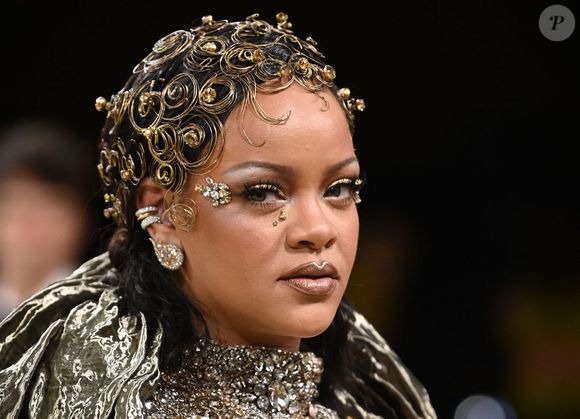Crédit obligatoire : Photo de David Fisher/Shutterstock (16859706kt)

Rihanna

Met Gala 2026, Costume Art, Arrivées, The Metropolitan Museum of Art, New York, USA - 04 mai 2026