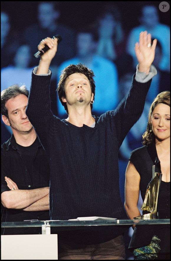 Archives - Le groupe Noir Désir aux Victoires de la Musique en 2002. 

Photo : Agence / Bestimage