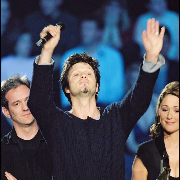 Archives - Le groupe Noir Désir aux Victoires de la Musique en 2002. 

Photo : Agence / Bestimage