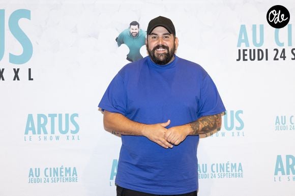 Il explique avoir arrêté de boire pendant un an et demi.

Artus est venu présenter son spectacle "Artus – Le show XXL au cinéma" au Pathé Gaumont de Toulouse le 3 septembre 2026. © Frédéric Maligne/Bestimage