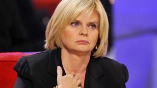 Isabelle Nanty, un permis invalide pour l’homme qui conduisait le véhicule ? Le chauffeur VTC réagit