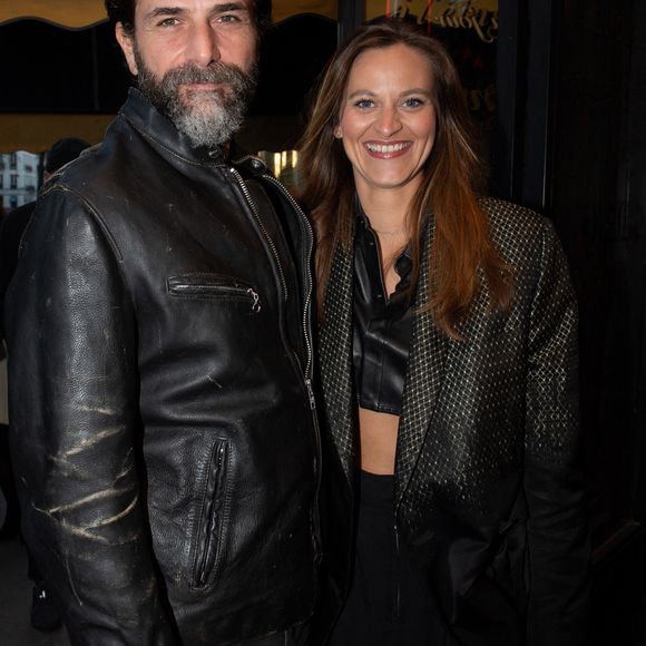 Exclusif - Grégory Fitoussi et sa nouvelle compagne arrivent à la première du film "Jours Sauvages" au Max Linder à Paris le 3 avril 2023. --- Pour infos voir vendeurs --- © Tony Fitoussi / Bestimage