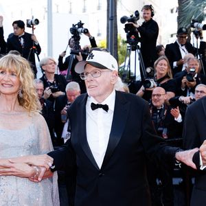 Jaya Harper, Laura Dern, Bruce Dern et Ellery Walker Harper - Montée des marches du film " La bataille de Gaulle : L'âge de fer " lors du 79ème Festival International du Film de Cannes, le 20 mai 2026. © Jacovides-Moreau / Bestimage