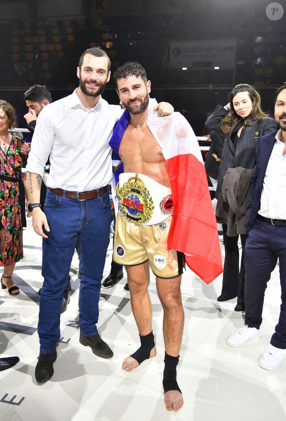 Le retour sur le ring de l'athlète de kickboxing, Cyril Benzaquen.

Exclusif - Louis Sarkozy et sa femme Natali Husic au championnat de kickboxing à Levallois, le 21 mai 2025. 

Photo : Vereen / Bestimage