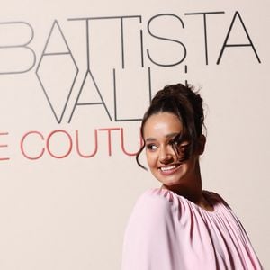 L'influenceuse et vidéaste a en effet été choisie par la plate-forme Disney +, qui diffusera les Oscars cette année, pour être la voix-off de la prestigieuse cérémonie. Et ça, ça ne plaît pas à tout le monde...

Léna Situations (Léna Mahfouf) - Photocall du défilé Giambattista Valli au pavillon Vendôme pour la collection Haute Couture Printemps/Eté 2025 lors de la Fashion Week de Paris (PFW), France, le 27 janvier 2025. © Christophe Clovis / Bestimage