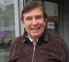 Jean-Pierre Foucault avait 14 ans lorsque son père a été assassiné en Algérie, le 22 février 1962.

Exclusif - Jean-Pierre Foucault quitte les studios de RTL. Paris.