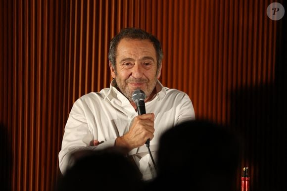 Patrick Timsit - Festival International du Film de Pauillac "Les Vendanges du 7eme Art "au Château d'Armailhac à Pauillac le 9 juillet 2025. © Jean-Marc Lhomer/Bestimage