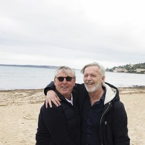 Exclusif - Bruno Darde, Jean-Michel Maire - Les célèbres personnalités de la télé se sont retrouvés avec bonheur, dans le Sud, à Vallauris Golf-Juan, pour assister à un magnifique show de cabaret, en présence de Mr Le Maire K. Luciano et ses adjoints, heureux de répondre à l'invitation du dynamique Président de l'association "Valoriser Vallauris Golf-Juan", Mr B. Darde, ce passionné d'art et du monde associatif projette également de créer un Musée de Sculpture à ciel ouvert , mêlant Art et Espace Public.  © Jack Tribeca/Bestimage