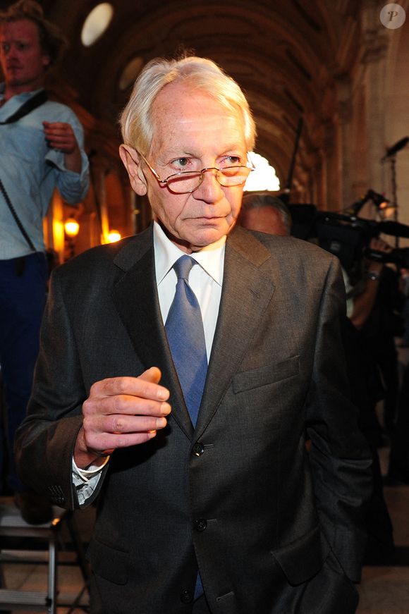 François Debré arrive au palais de justice de Paris le 5 septembre 2011 pour l'ouverture du procès de l'ancien président français Jacques Chirac. Photo by Mousse/ABACAPRESS.COM