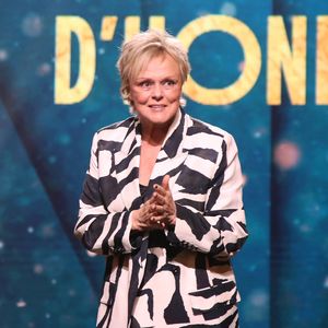 Muriel Robin reçoit un Molière d'honneur - 37ème Nuit des Molières aux Folies Bergère à Paris, France, le 04 Mai 2026.

© Bertrand Rindoff / Bestimage