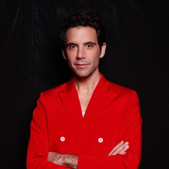 Mika partage la vie du réalisateur britannique Andy Dermanis depuis plus de vingt ans.

Exclusif - Mika - Backstage de l'enregistrement de l'émission "Les 40 ans du Top 50" au Millésium à Epernay. © Christophe Clovis / Bestimage