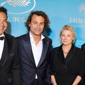 "Oui, France Télévisions lui a proposé Télématin, elle a fait le choix de ne pas y aller", a-t-il déclaré.

Patrick Cohen, Bertrand Chameroy, Anne-Elisabeth Lemoine, Pierre Lescure au photocall du dîner d'ouverture du 77ème Festival International du Film de Cannes, au Carlton, le 14 mai 2024.

© Borde-Jacovides-Moreau / Bestimage