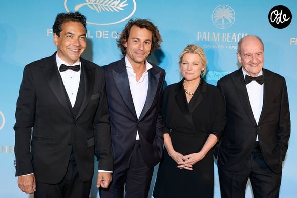"Oui, France Télévisions lui a proposé Télématin, elle a fait le choix de ne pas y aller", a-t-il déclaré.

Patrick Cohen, Bertrand Chameroy, Anne-Elisabeth Lemoine, Pierre Lescure au photocall du dîner d'ouverture du 77ème Festival International du Film de Cannes, au Carlton, le 14 mai 2024.

© Borde-Jacovides-Moreau / Bestimage