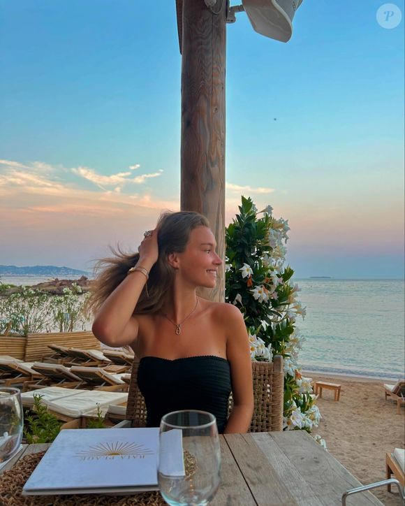 Victoire Dupuis, Instagram