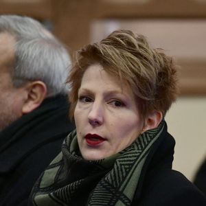 Natacha Polony et son mari, Périco Légasse - Obsèques de J-F.Kahn dans la salle polyvalente de Mussy-sur-Seine 
© Romain Doucelin / Bestimage