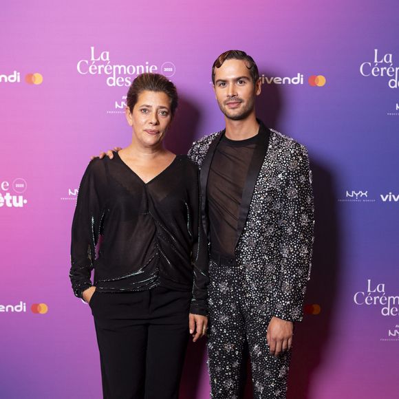 Giulia Foïs et Jessé lors de la cérémonie des Têtu  2023 à l'Olympia à Paris le 6 septembre 2023.

© Pierre Perusseau / Bestimage