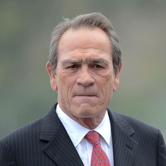 Les secours ont tenté une réanimation, mais Victoria Jones est morte sur place.

Tommy Lee Jones au photocall du film "Hope Springs" lors du festival du film de San Sebastian.
AGENCE / BESTIMAGE