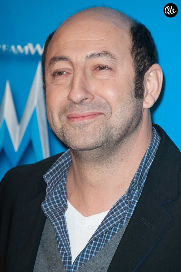 Kad Merad à son arrivée à la première française du film d'animation « Megamind » au cinéma UGC Normandie à Paris, en France, le 29 novembre 2010. Photo de Nicolas Genin/ABACAPRESS/COM